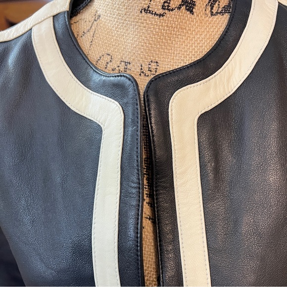 Each x Other Paris Black and Cream Leather Jacket in Excellent Condition.  Sz S. - Picture 4 of 13